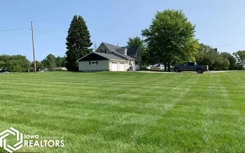 412 N Pearl, Wayland, IA 52654 - #3