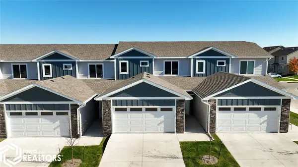 209 NW Waverly Drive, Waukee, IA 50263