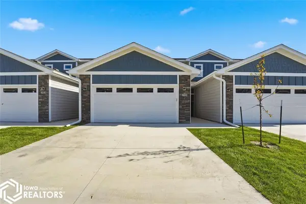 249 NW Waverly Drive, Waukee, IA 50263