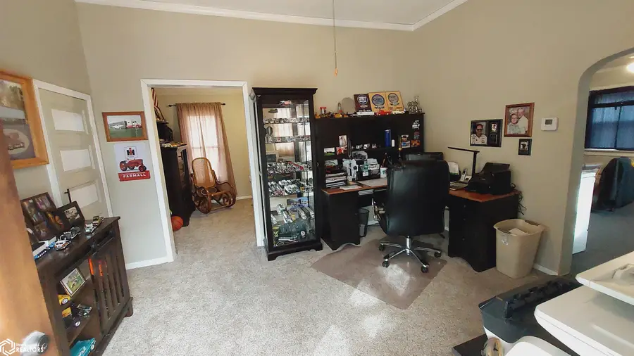 701 E Washington Avenue, Red Oak, IA 51566 - #2