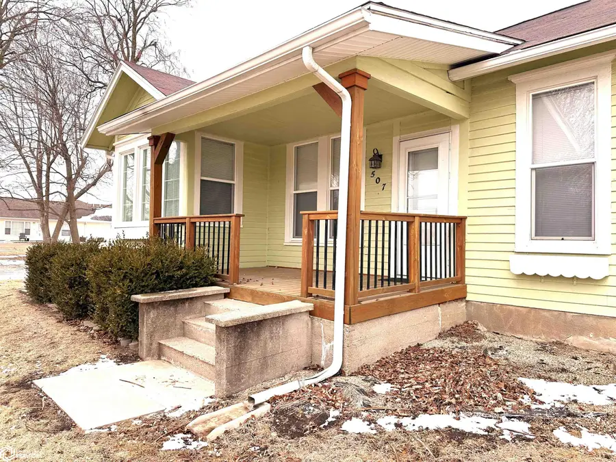 507 E Dallas St, Montezuma, IA 50171 - #2