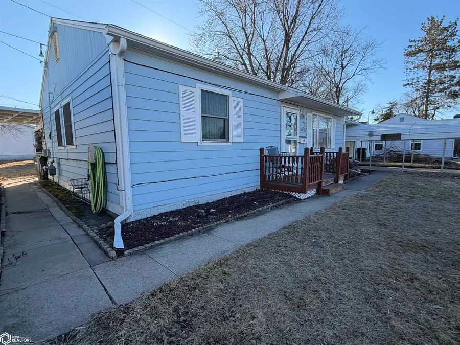 101 Windsor Circle, Burlington, IA 52601 - #3