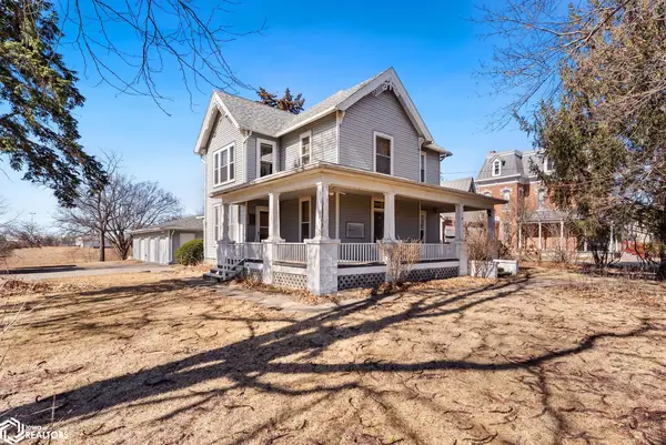 1205 S Iowa Ave, Washington, IA 52353