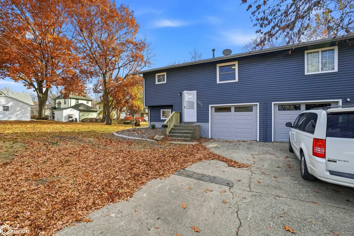 302 W State Street, Mount Pleasant, IA 52641 - #1