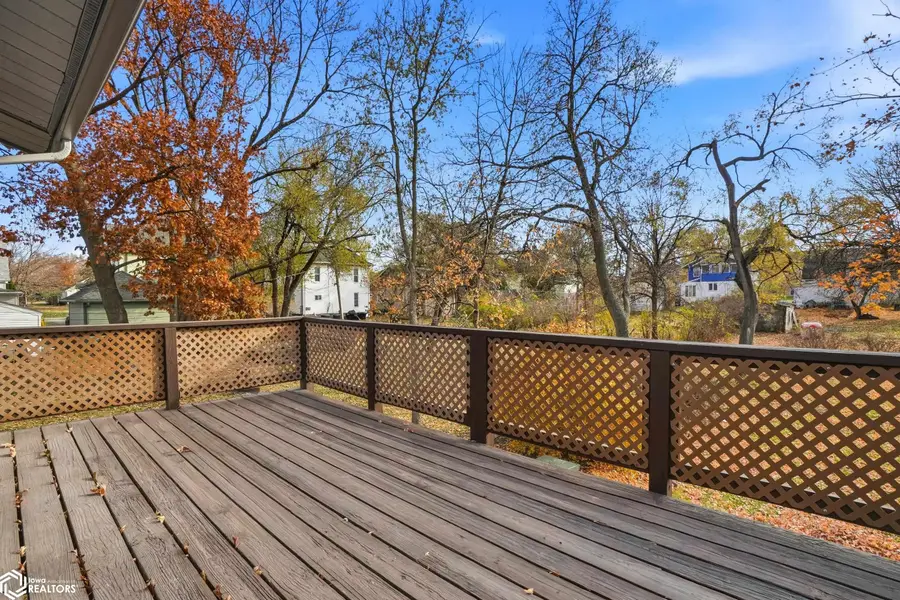 302 W State Street, Mount Pleasant, IA 52641 - #3