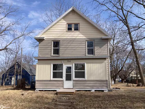 104 S Leebrick Street, Burlington, IA 52601