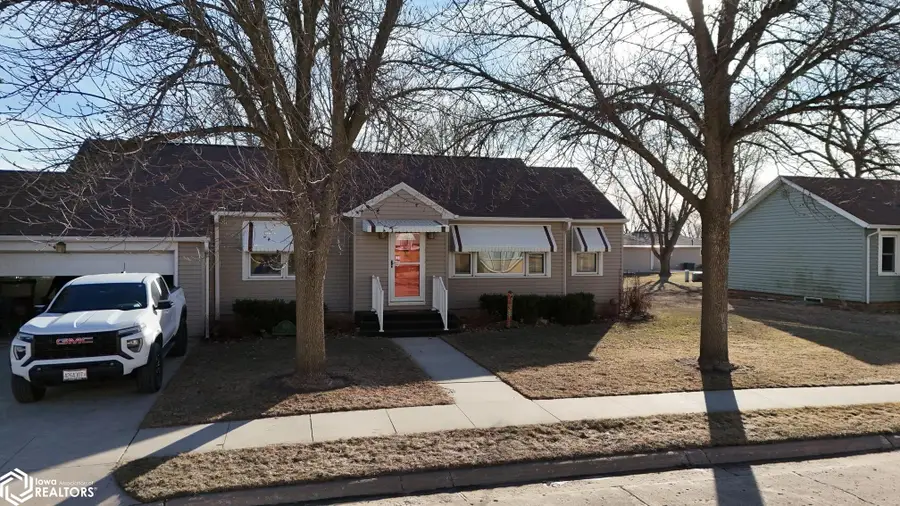 302 S Clay Street, Bancroft, IA 50517 - #2