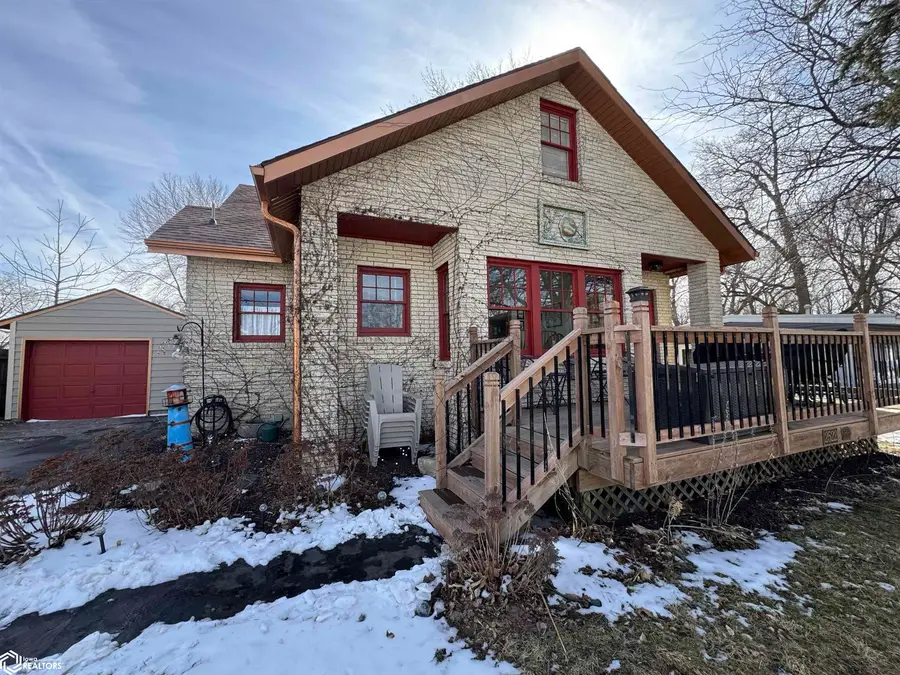 2522 S Lakeview Drive, Clear Lake, IA 50428 - #3