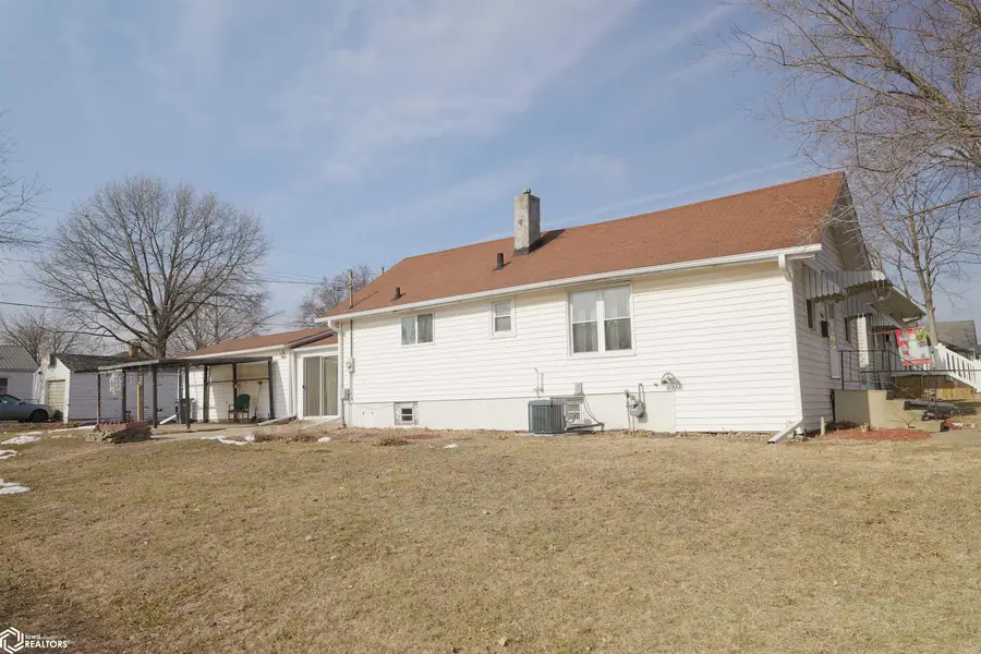 2145 S Central Avenue, Burlington, IA 52601 - #3