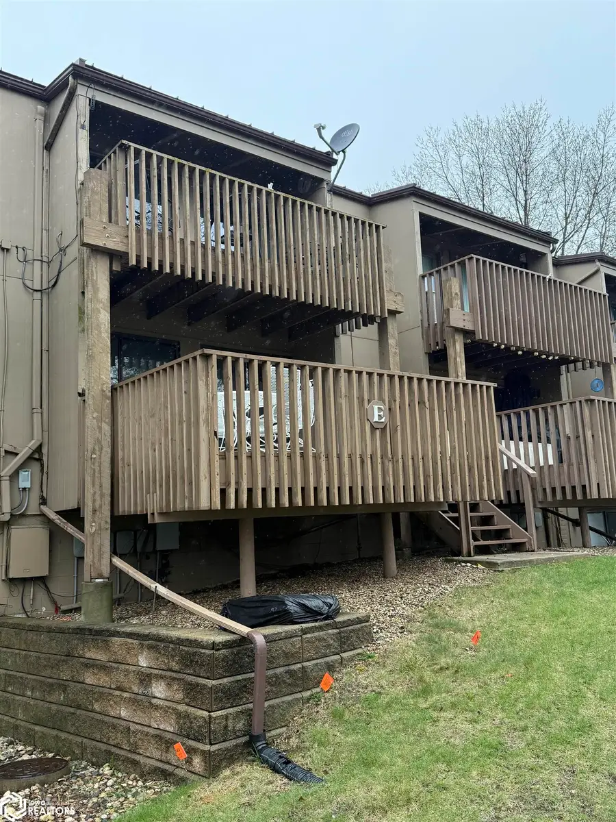 2700 N Shore Drive #E1-16A, Clear Lake, IA 50428 - #2