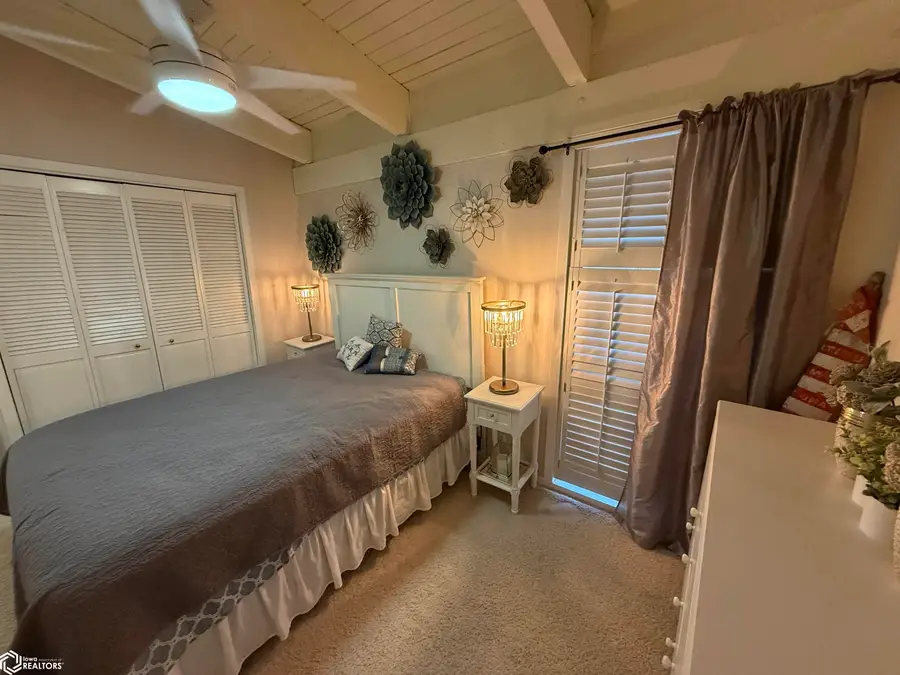 2700 N Shore Drive #E1-16A, Clear Lake, IA 50428 - #3