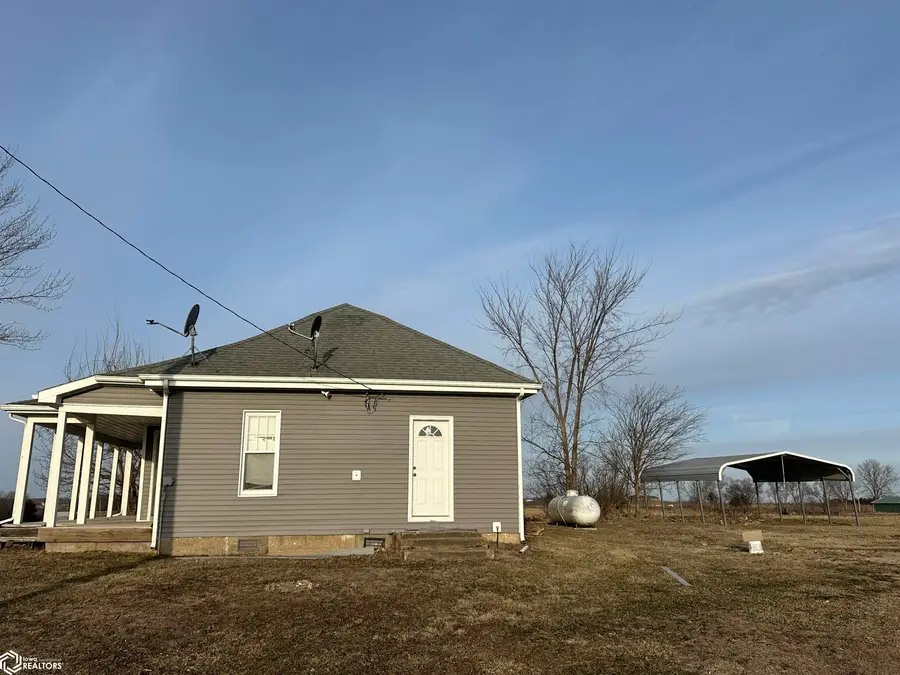 21527 165th Street, Birmingham, IA 52535 - #2