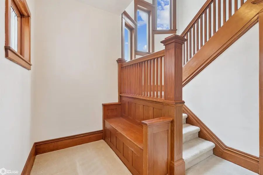 202 S Adams Street, Olds, IA 52647 - #3