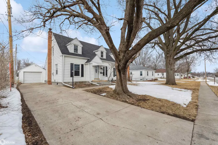 1803 W State Street, Marshalltown, IA 50158 - #2