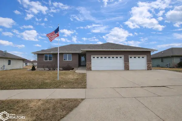 1228 Moonstone Court, Mason City, IA 50401