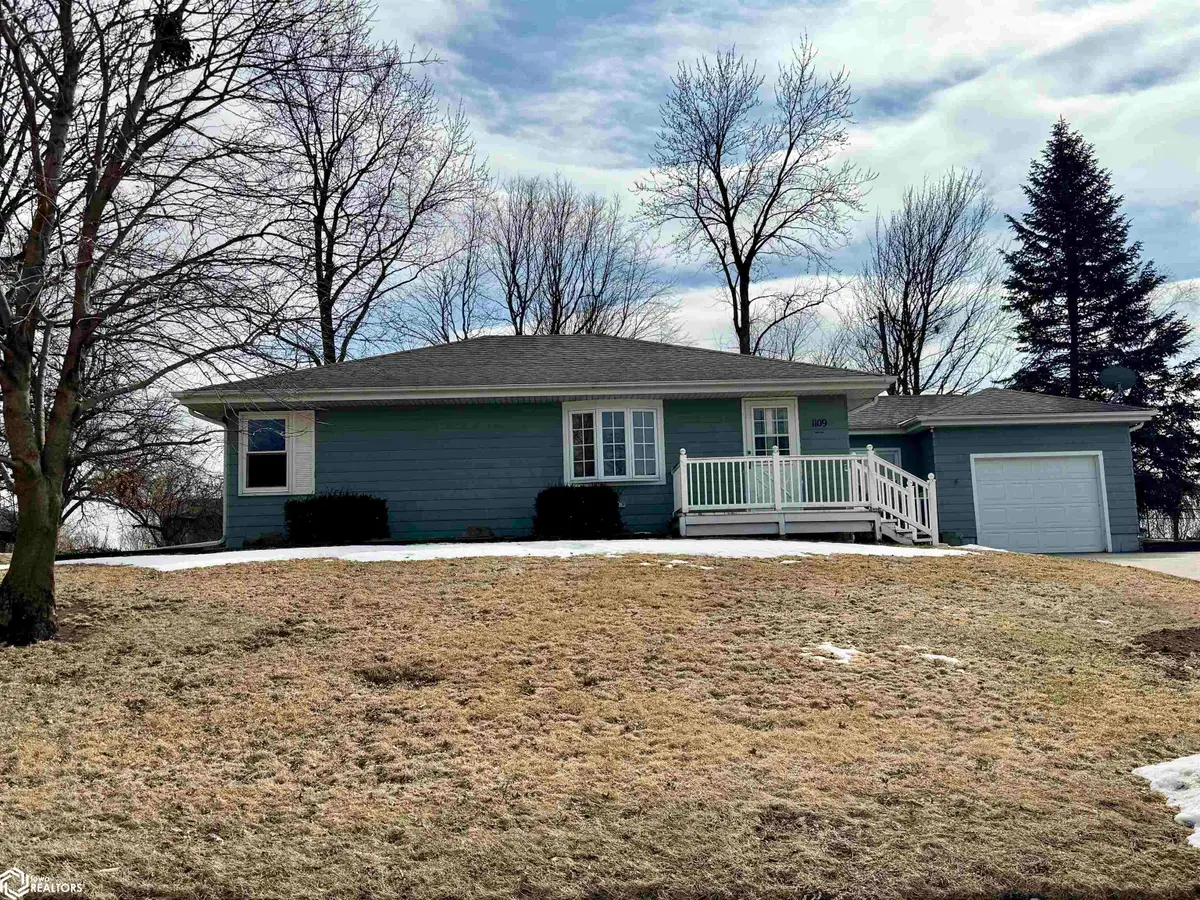 1109 Ridgeway Drive, Audubon, IA 50025 - #1