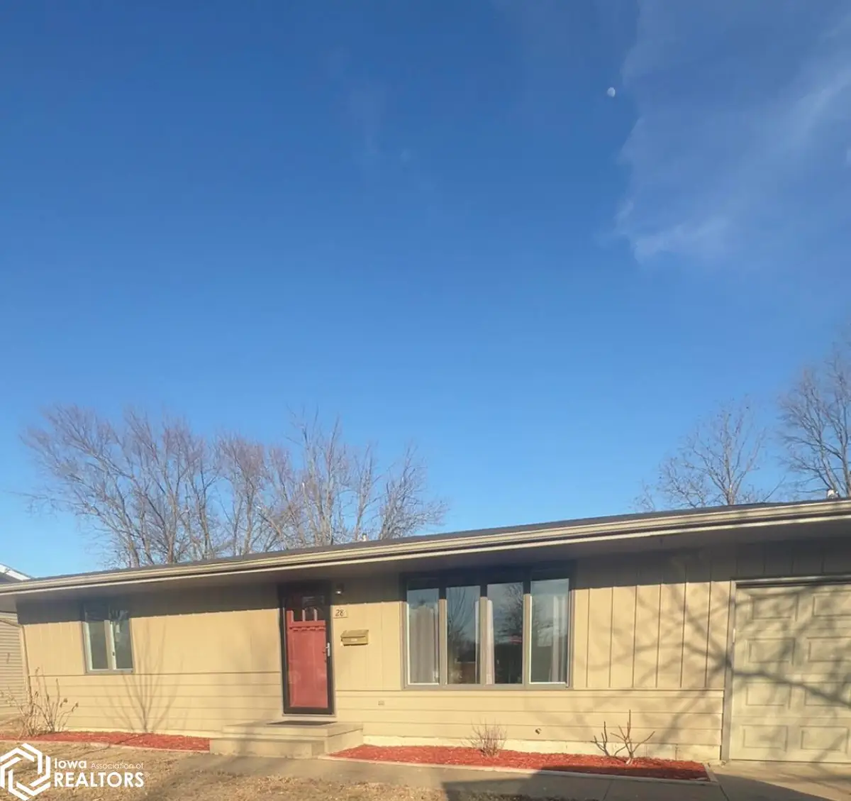 28 Oak Drive, Fort Madison, IA 52627 - #1