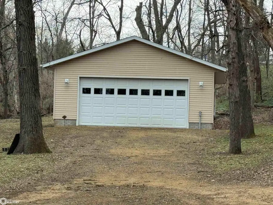 522 14th Avenue, Eldora, IA 50627 - #3