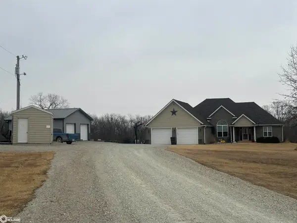 17407 200th Avenue, Centerville, IA 52544