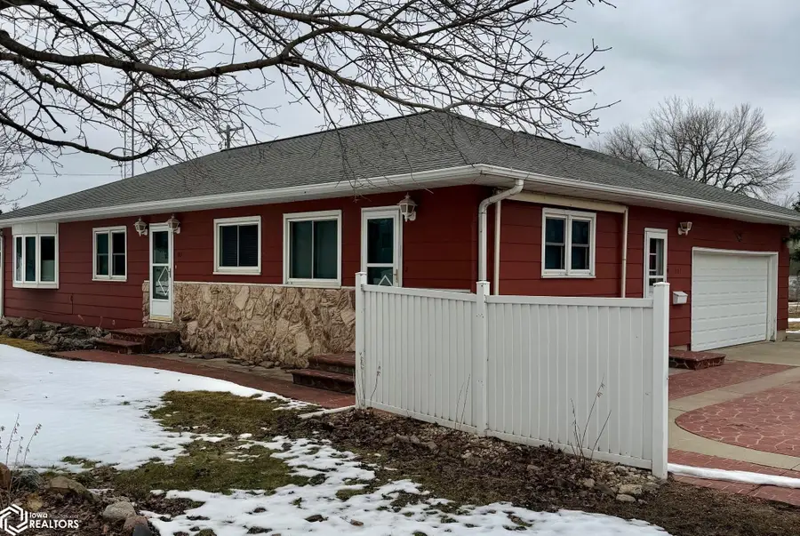 401 W Washington Street, Dows, IA 50071 - #2