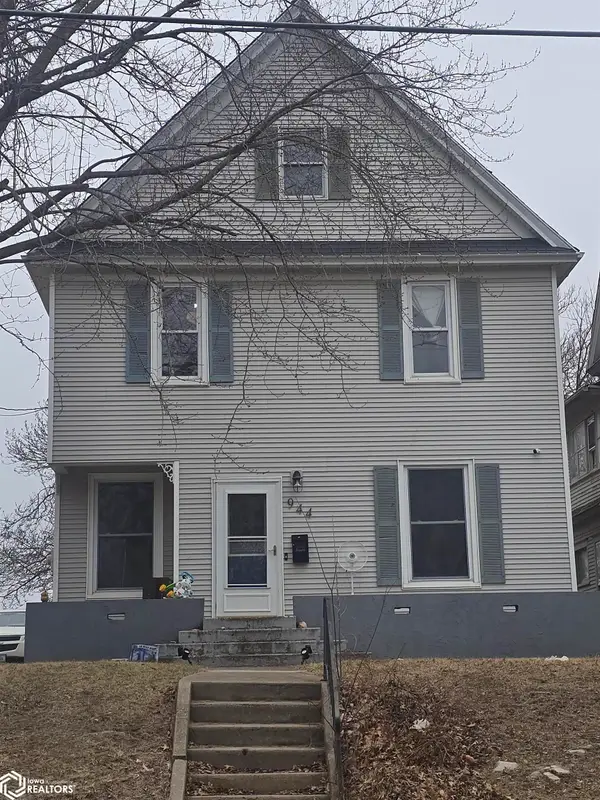 944 N Court Street, Ottumwa, IA 52501