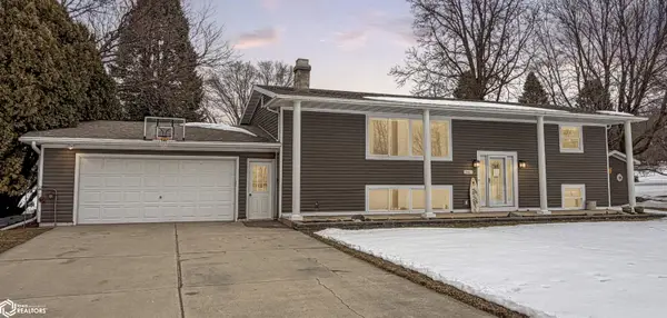 1663 Dorell Drive, Hampton, IA 50441