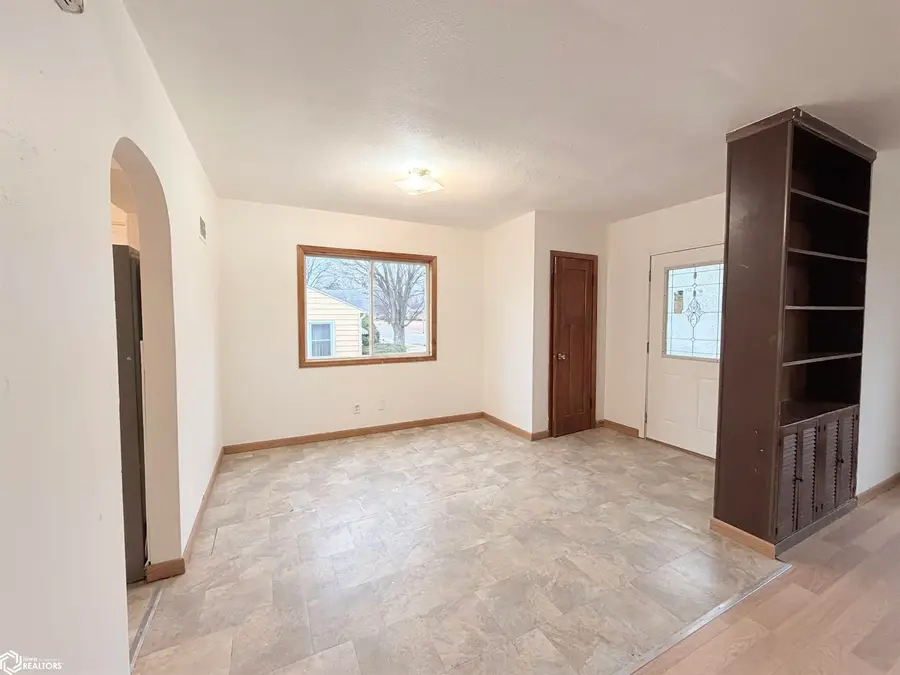 448 Mckinley, Ottumwa, IA 52501 - #2