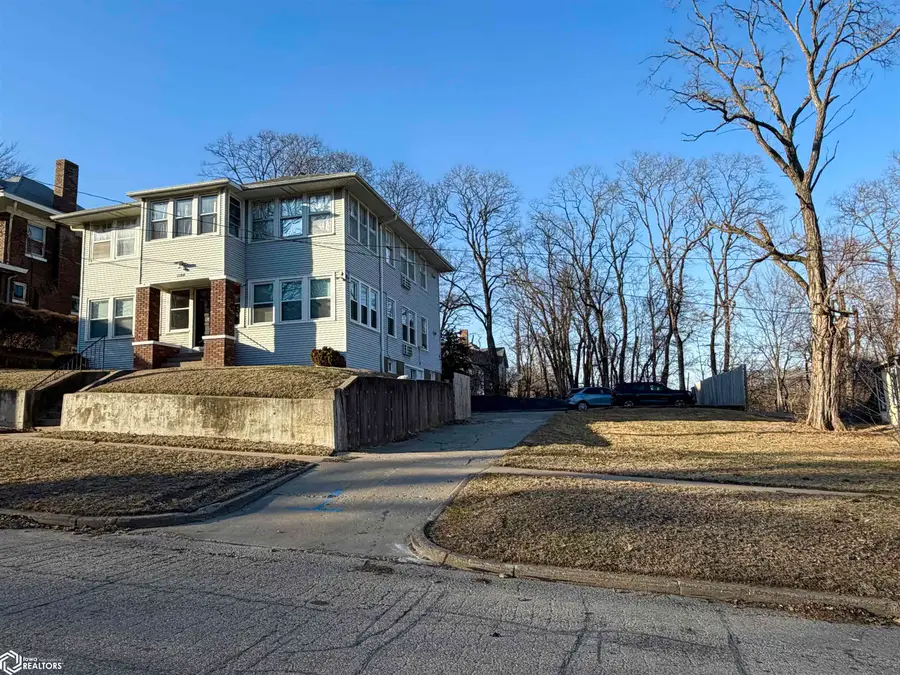 1108 Jefferson Street, Burlington, IA 52601 - #2
