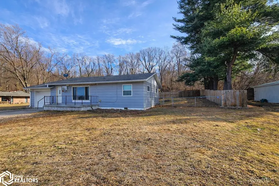 301 N 9th Street, Eddyville, IA 52553 - #2