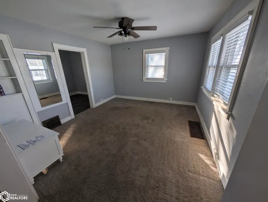 620 College Street, Marble Rock, IA 50653 - #3