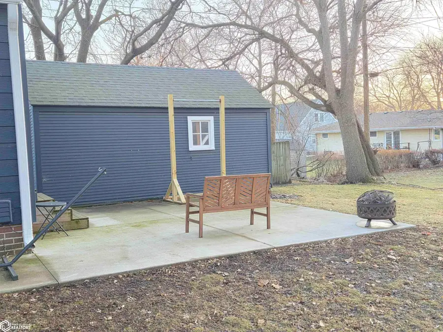 1320 N Rhode Island, Mason City, IA 50401 - #2