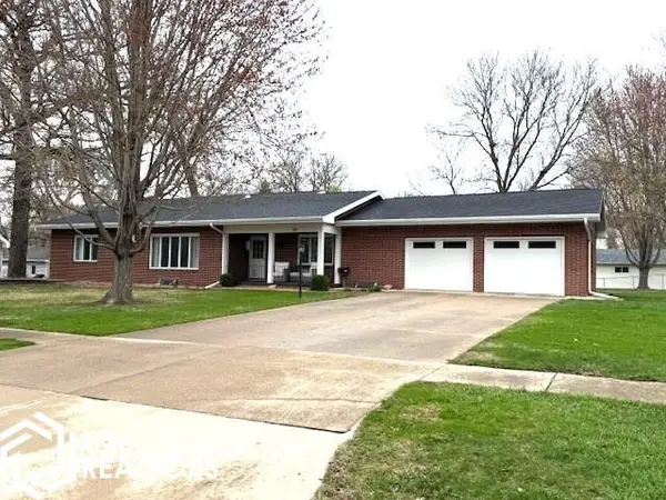 716 N Park Avenue, Algona, IA 50511