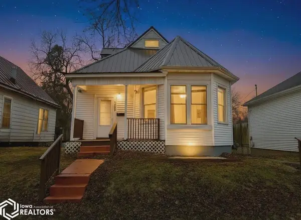 1432 Cleveland Avenue, Burlington, IA 52601