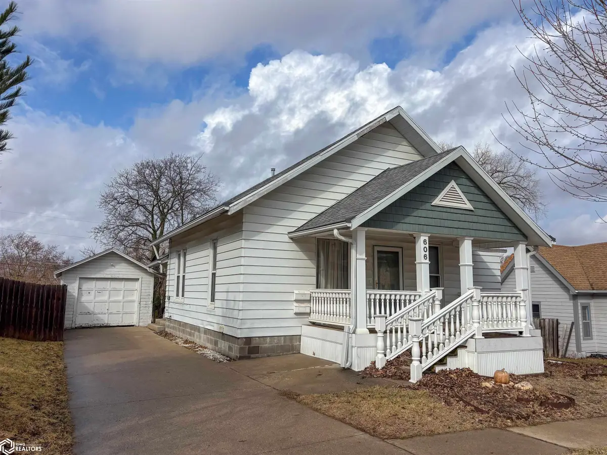 606 N Elm Street, Creston, IA 50801 - #1