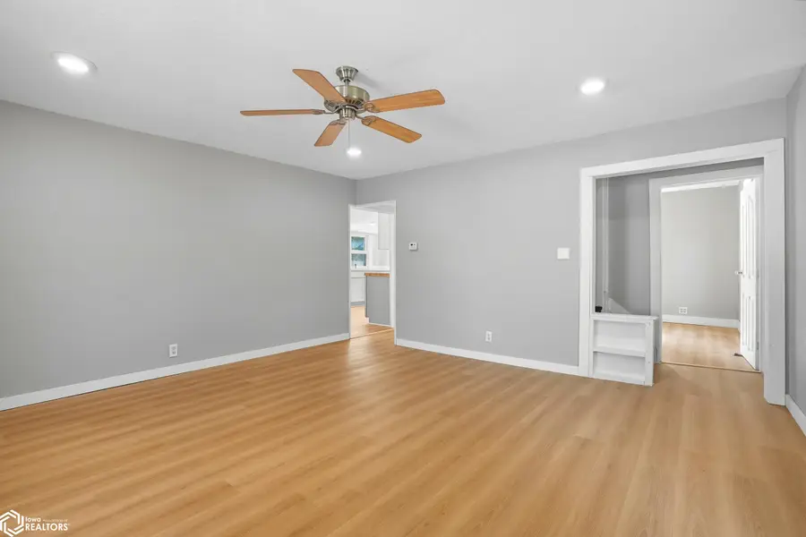 106 E Harlan Street, Mount Pleasant, IA 52641 - #2