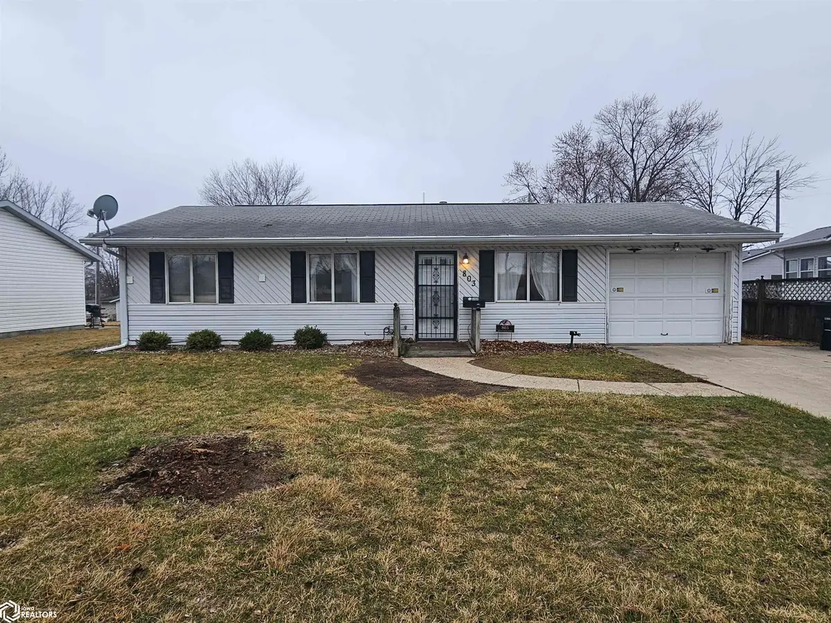 803 S Adams Place, Mount Pleasant, IA 52641 - #1