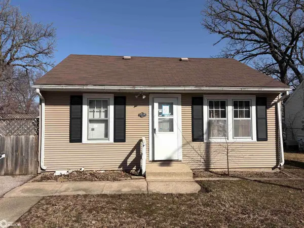 1024 16th Street Ne, Mason City, IA 50401