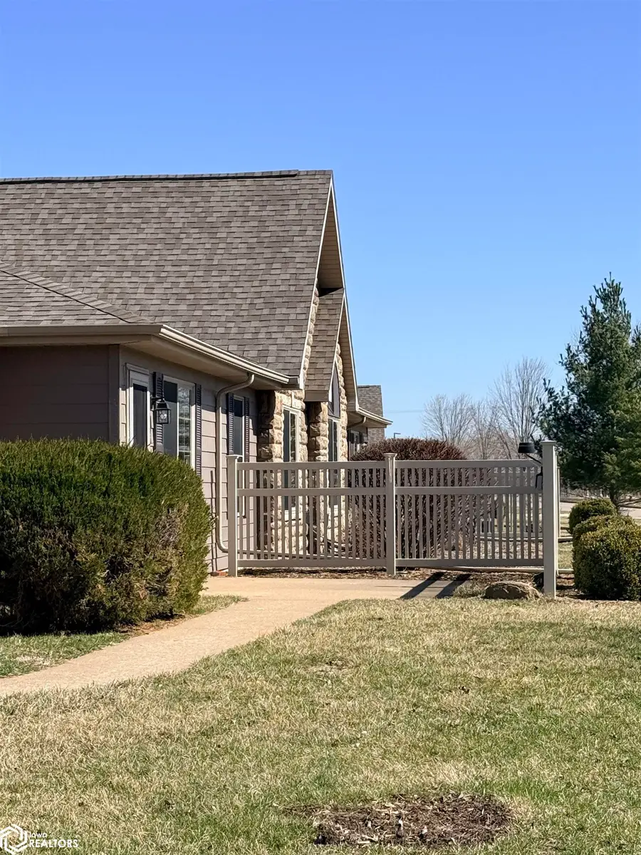 4915 River Valley Road, Fort Madison, IA 52627 - #2