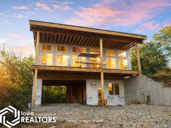 4086 Tracy Drive, Brooklyn, IA 52211