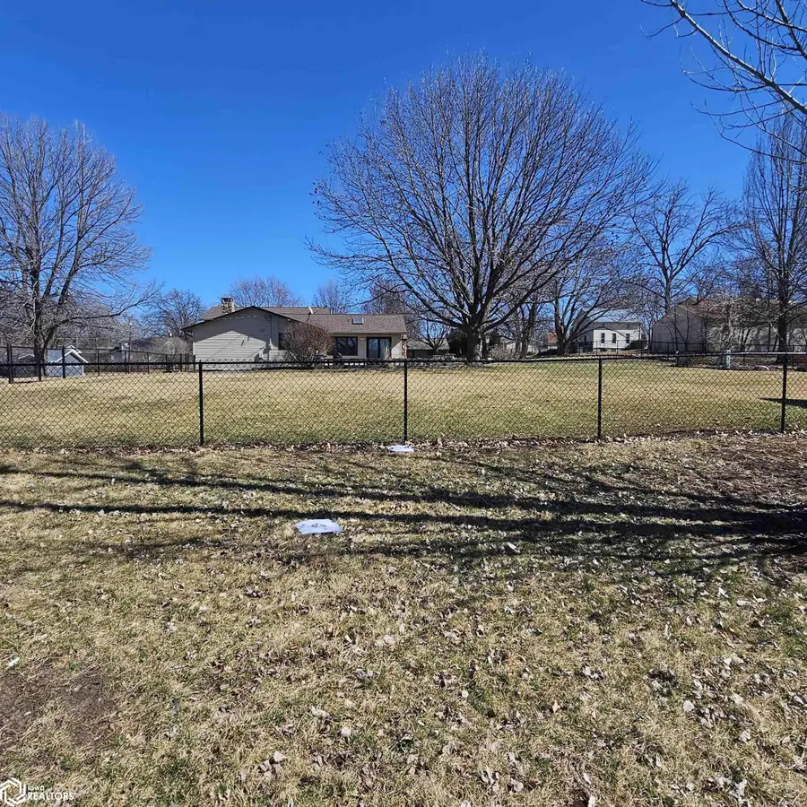 204 E Prairie Street, Creston, IA 50801 - #3