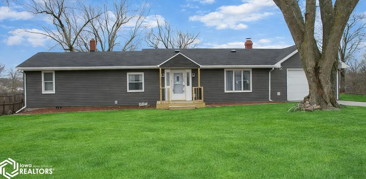 324 Elmdale Avenue, Ottumwa, IA 52501 - #1