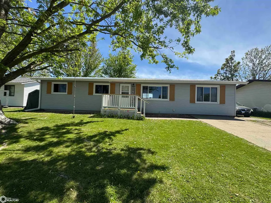 2808 Eastridge Drive, Centerville, IA 52544 - #3