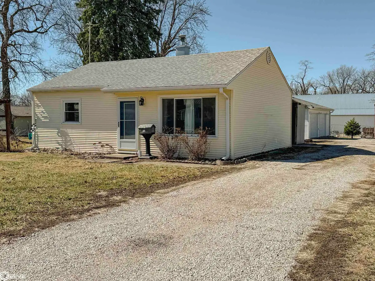 305 N Poplar Street, Mount Pleasant, IA 52641 - #1