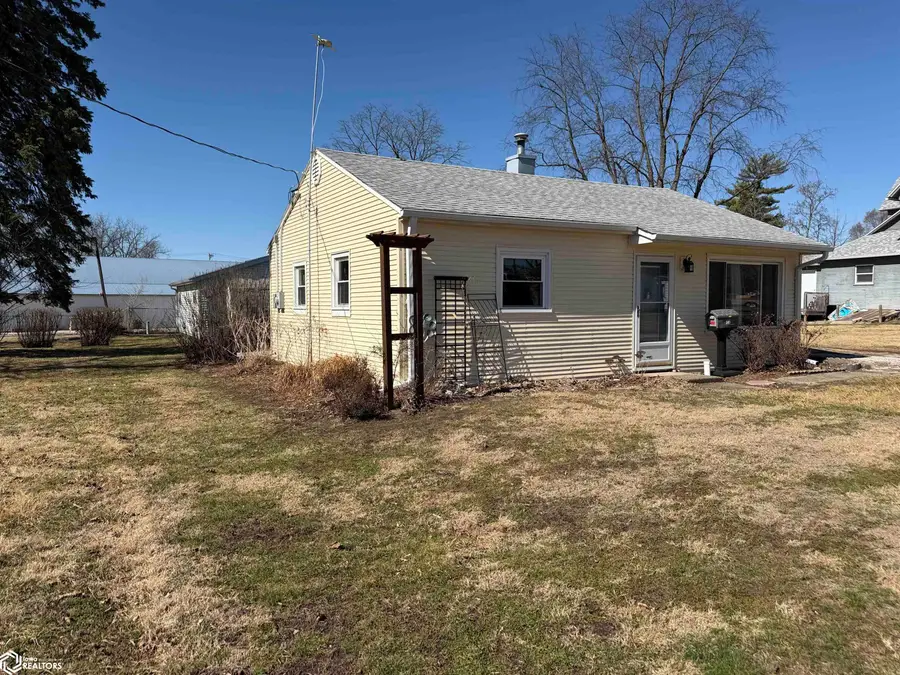 305 N Poplar Street, Mount Pleasant, IA 52641 - #2
