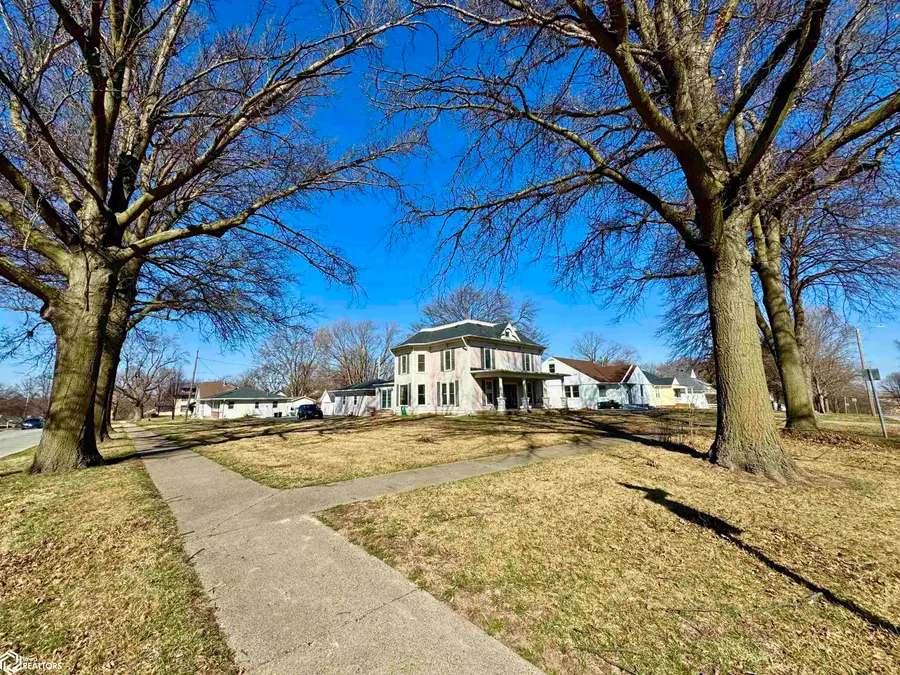 911 Pine Street, Atlantic, IA 50022 - #3