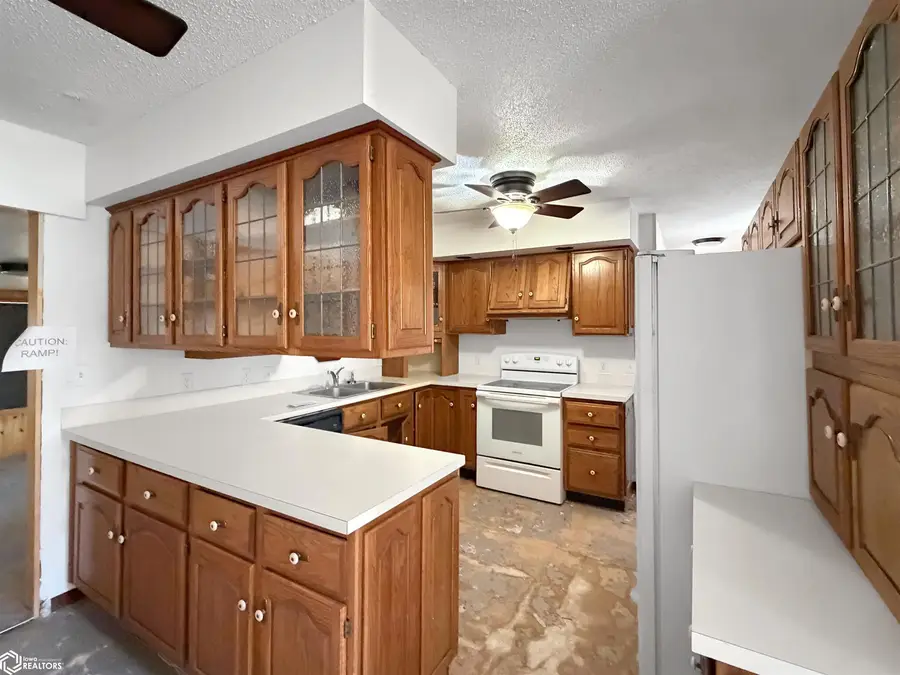 103 Pershing Avenue, Lincoln, IA 50652 - #3