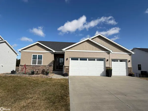 726 E 26th Street N, Newton, IA 50208