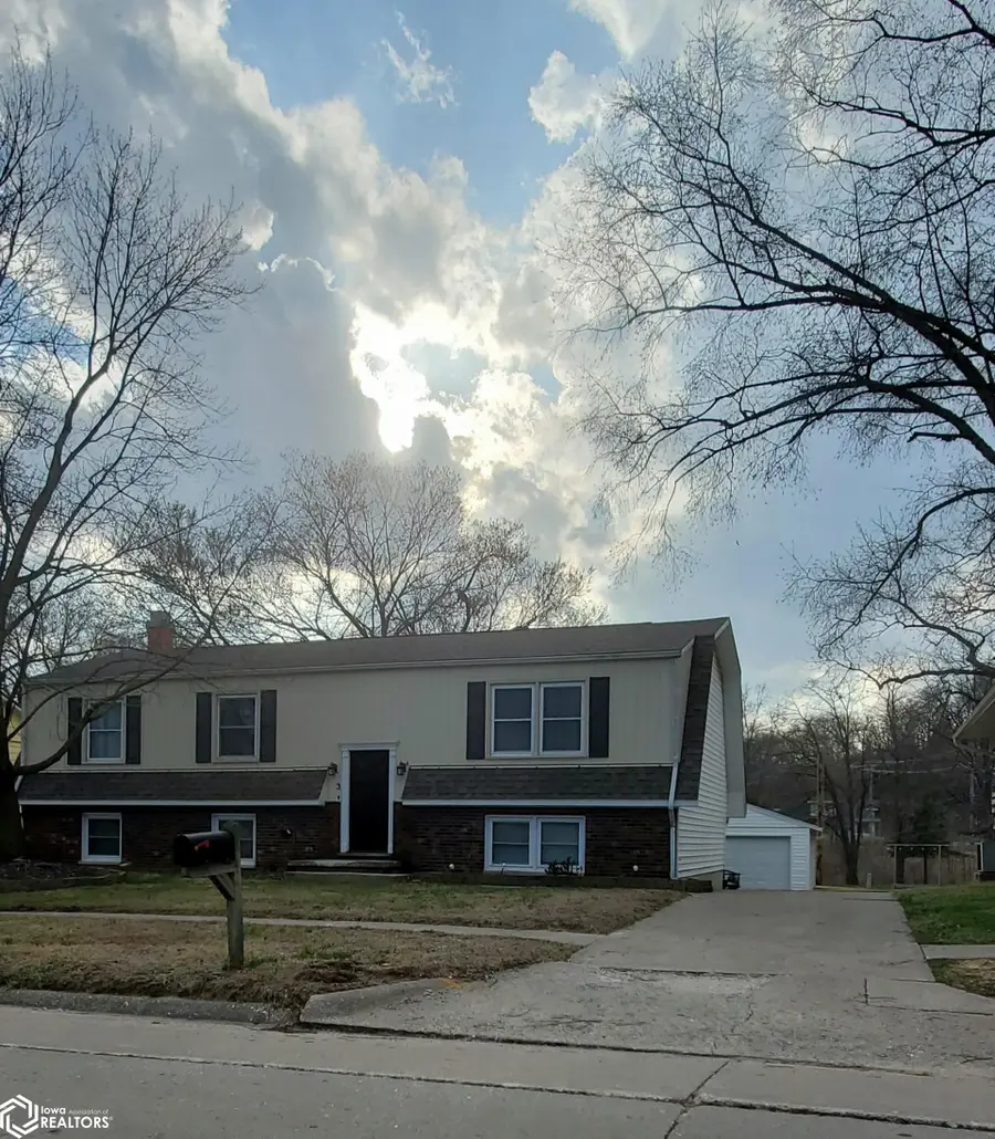 3 28th Pl., Fort Madison, IA 52627 - #2