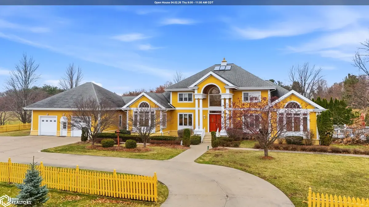 1105 Lakeview Drive, Fairfield, IA 52556 - #1