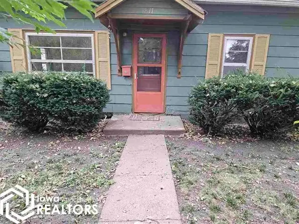 811 S 5th Street, Fairfield, IA 52556